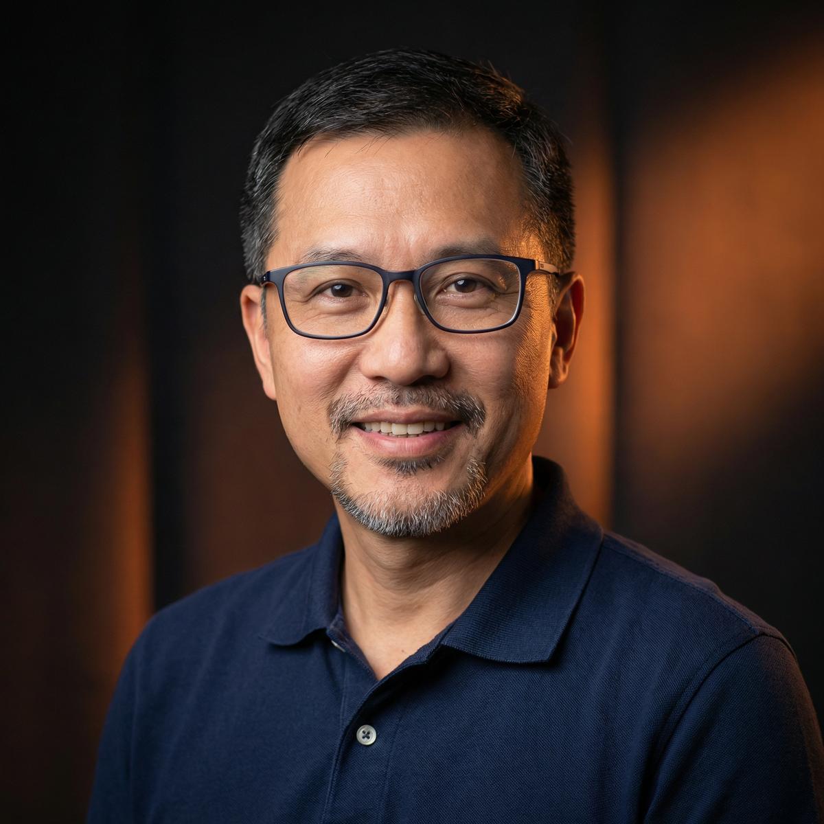 探花游戏顾问王建国